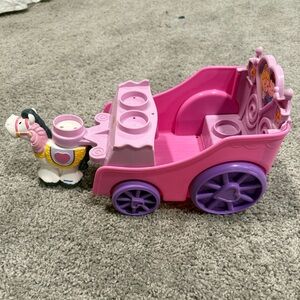Fisher Price Little People Princess Carriage